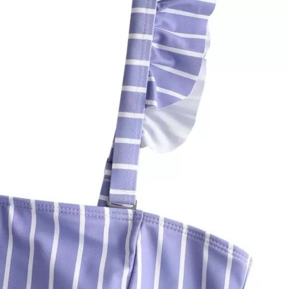 👙2/$30 Zaful Striped Ruffles High Rise Tankini - Picture 3 of 4